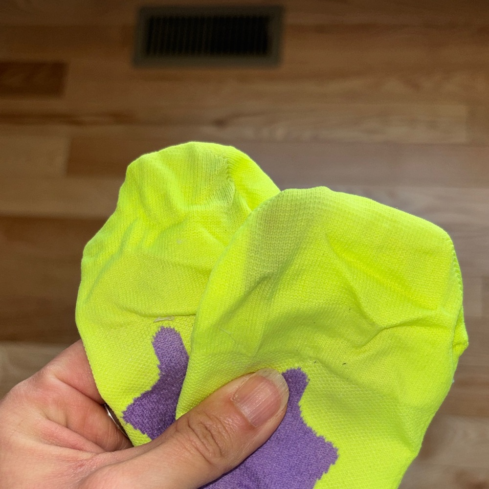 Pro Compression Socks - Picture 4 of 4